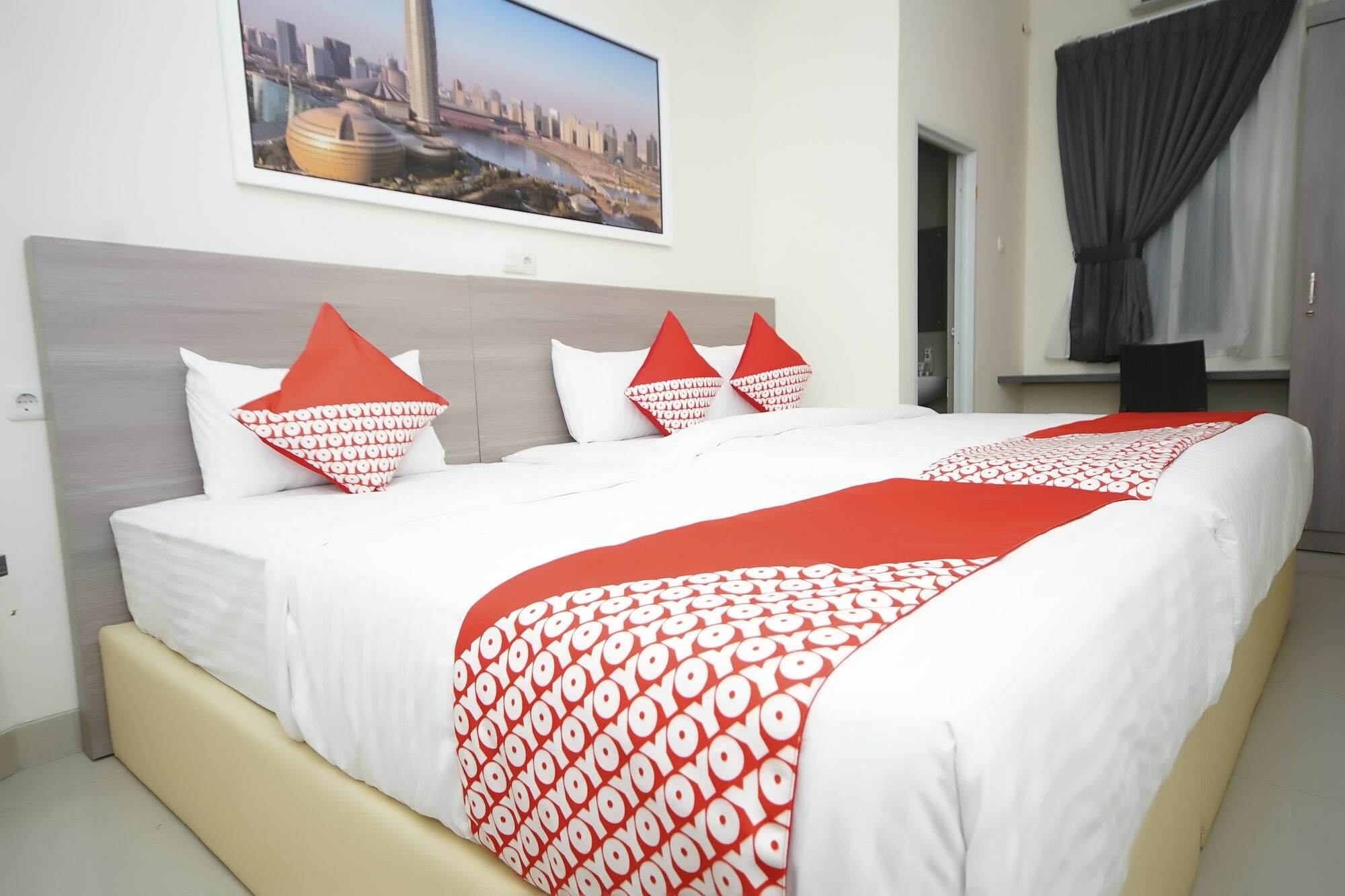 Oyo 251 The Maximus Hotel